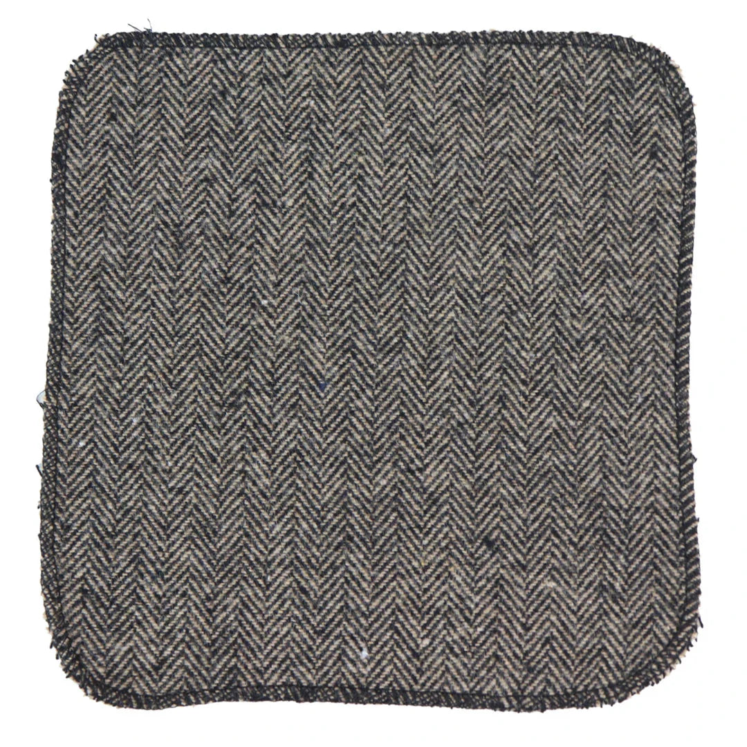 281 - Men's Oak Herringbone Tweed Wool Tie & Handkerchief 2"
