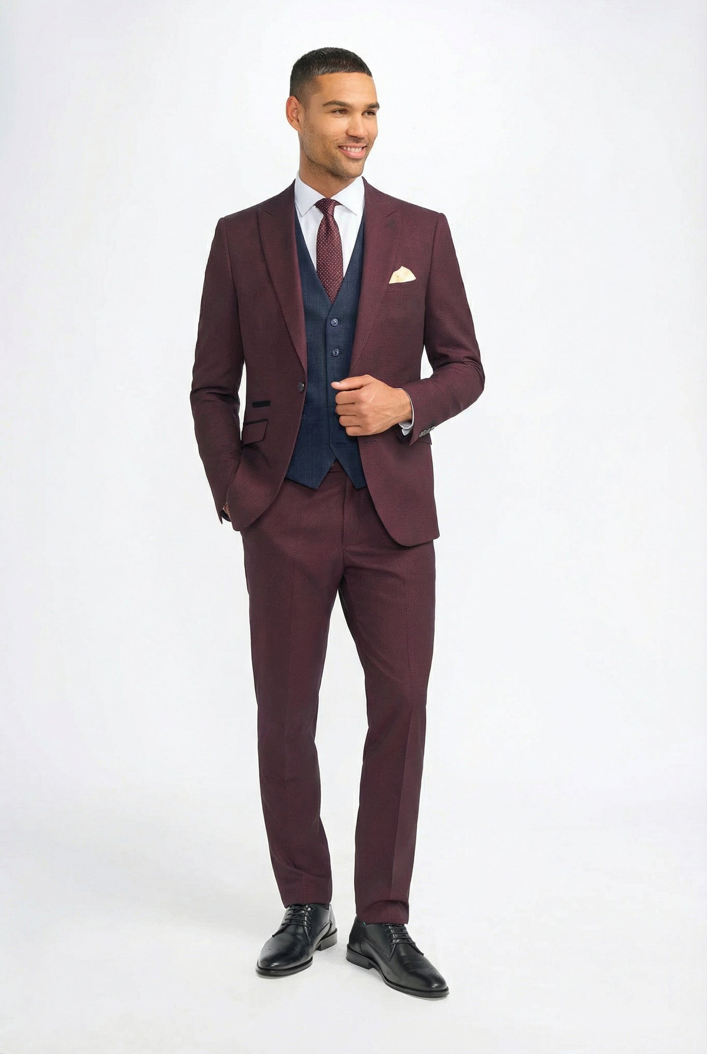 Burgundy Suits for Men - Maroon & Wine - Happy Gentleman Burgundy Suits for Men - Maroon & Wine - Happy Gentleman