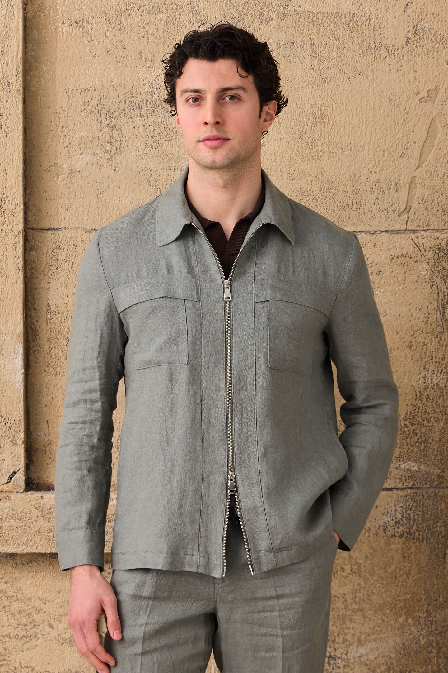 Men’s Sage Green Linen Smart Casual 2 Piece Suit Zip Front Safari Style Summer