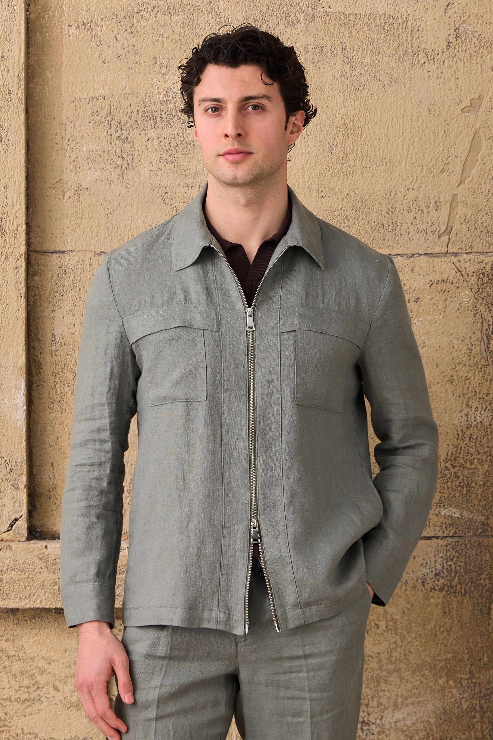 Men’s Sage Green Linen Smart Casual 2 Piece Suit Zip Front Safari Style Summer