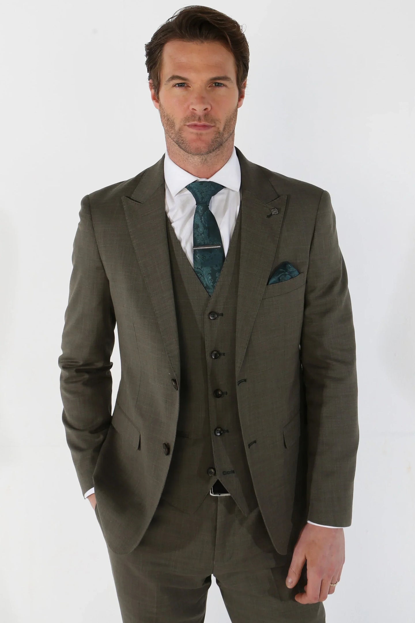 Kurt Men's Sage Green 3-Piece Tailored Fit Suit for Summer Weddings