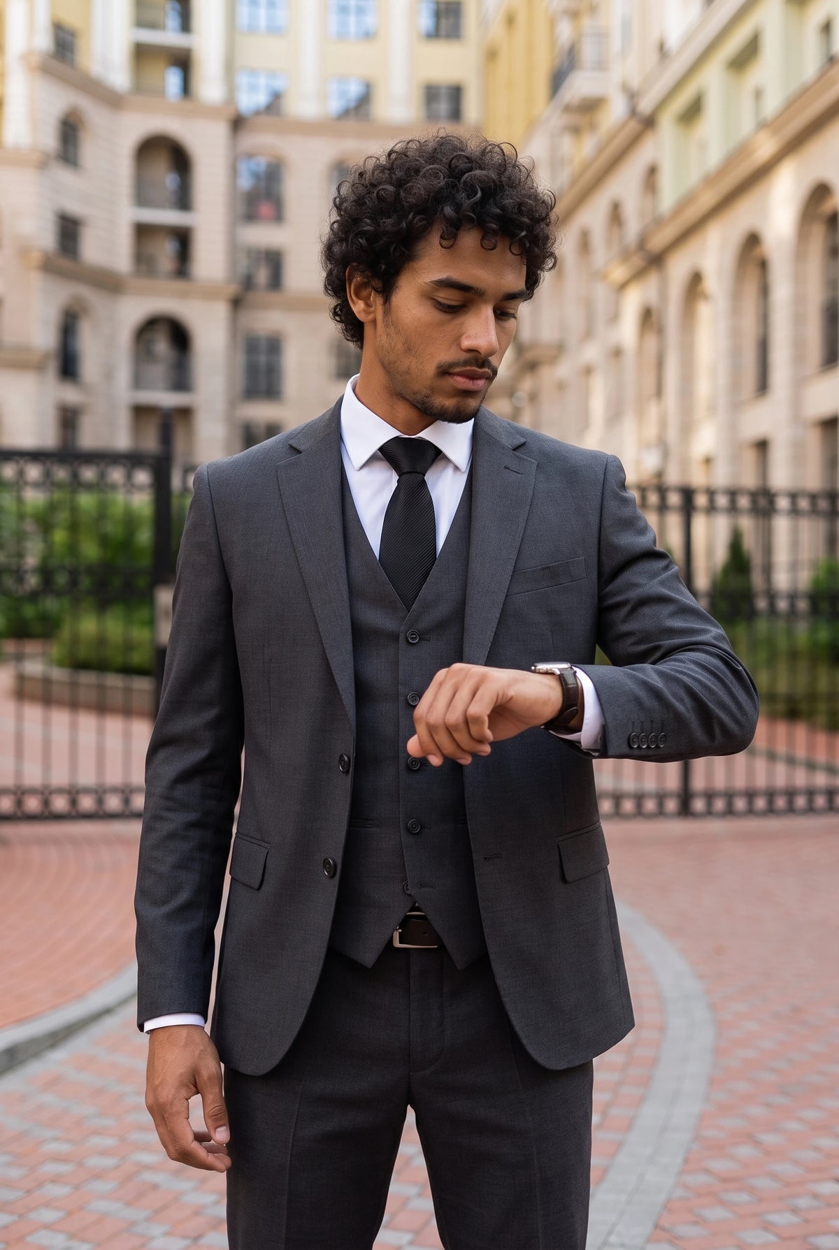 Men’s Black Slim Solid Colour Tie