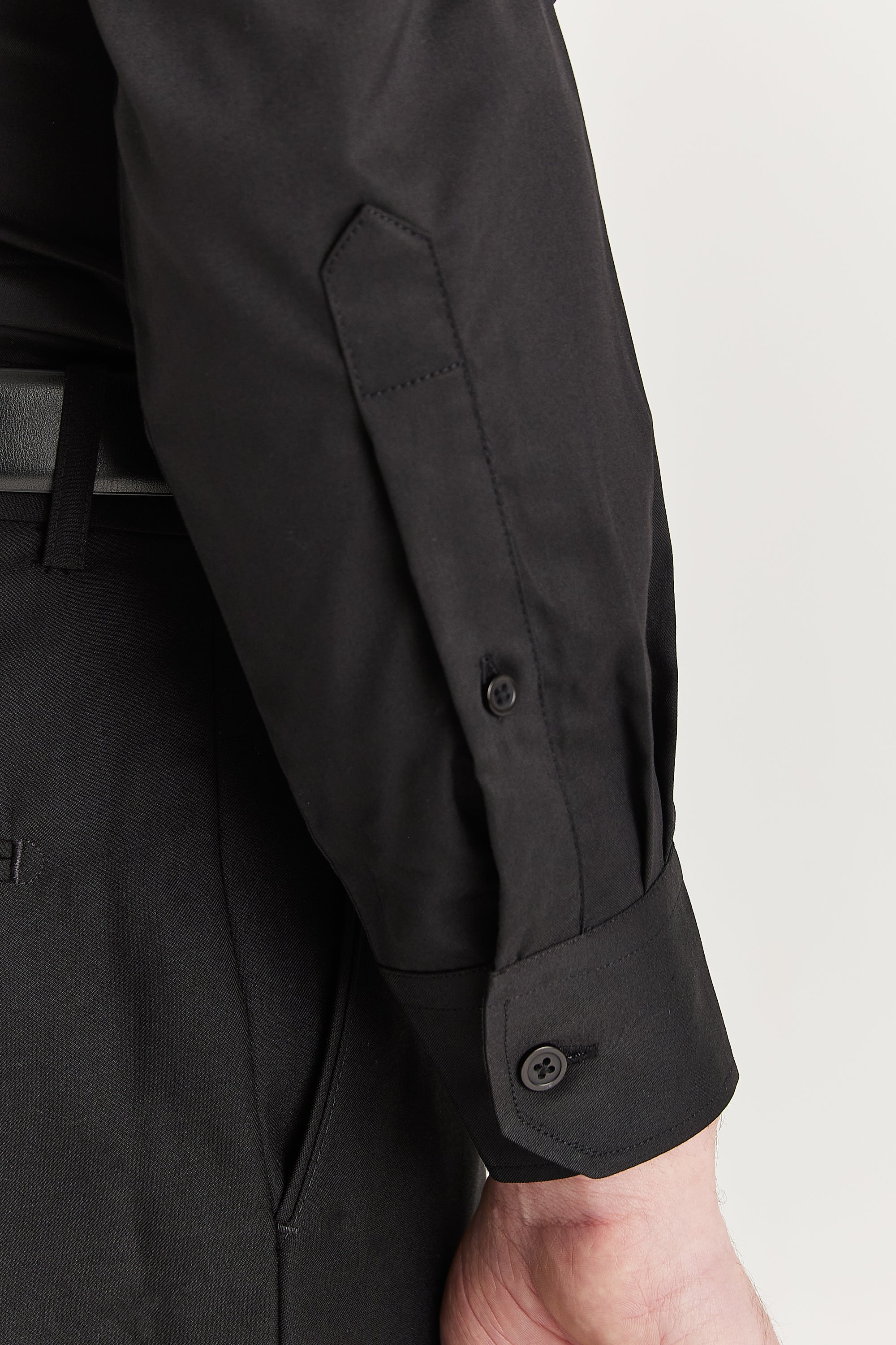 Men's Classic Double Cuff Cutaway Collar Dress Shirt - Black