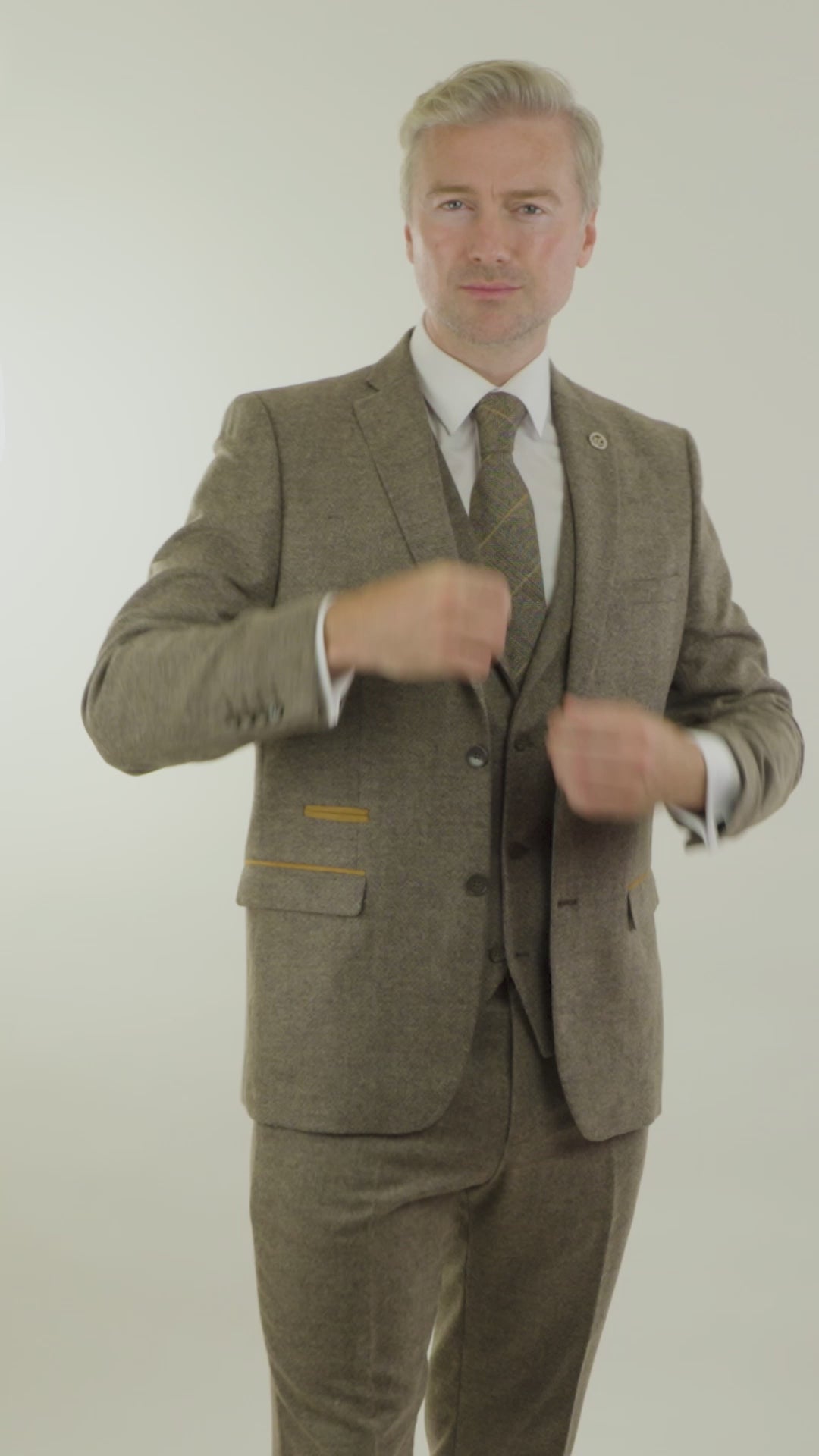 Oak-Brown Herringbone Tweed 3 Piece Suit