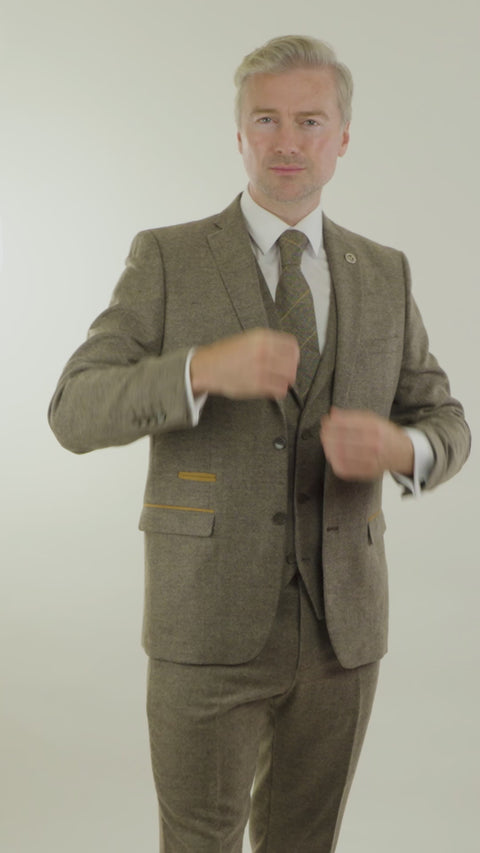 Oak-Brown Herringbone Tweed 3 Piece Suit