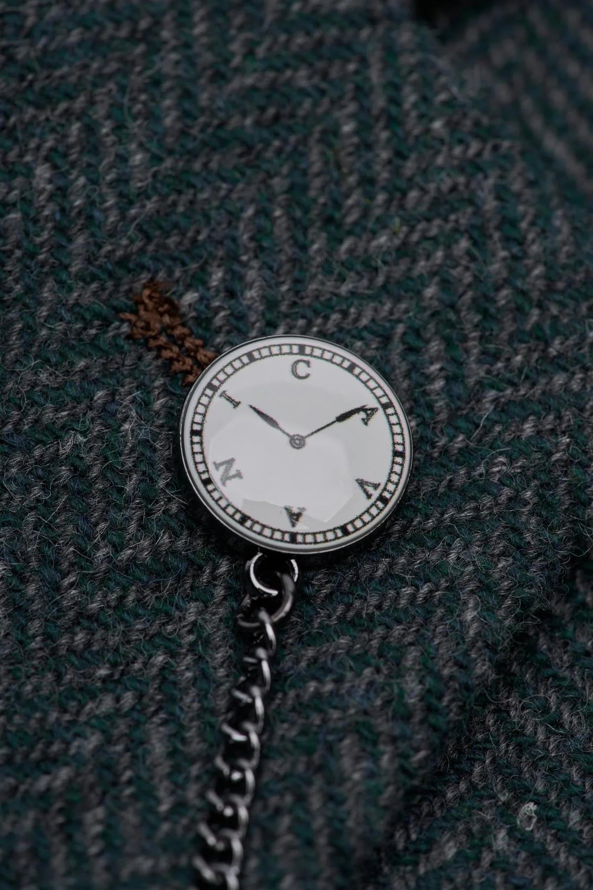 Thomas - Men's Olive Green Classic Herringbone Tweed Blazer