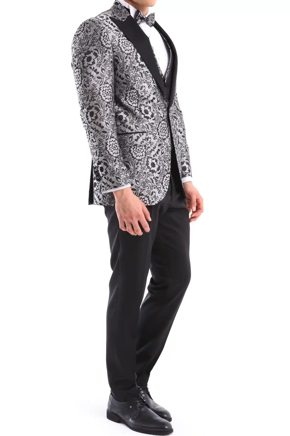 Buy Black Velvet Embellished Geometric Charming Tuxedo Suit Pant Set For Men  by Kora By Nilesh Mitesh Online at Aza Fashions.