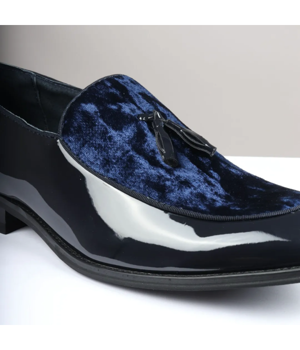 Men's Slip On Tassel Velvet Detailed Patent Navy Loafers